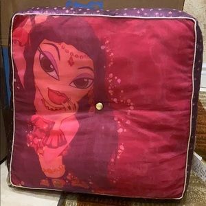 Bratz Genie Magic Pillow